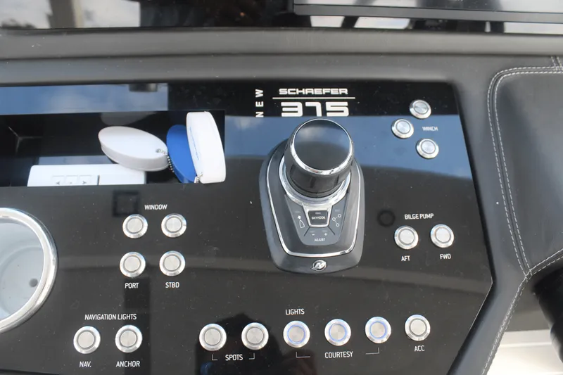 Slide: The Image of Schaefer 375 2024 - 64