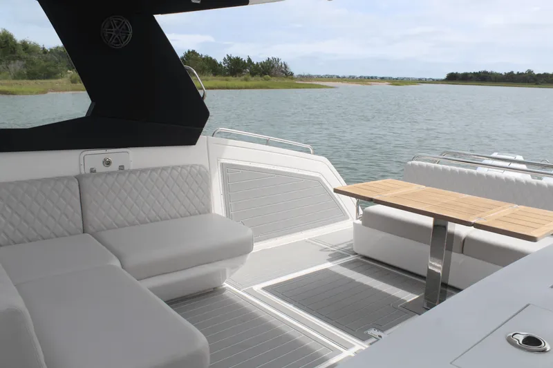 Slide: The Image of Schaefer 375 2024 - 72