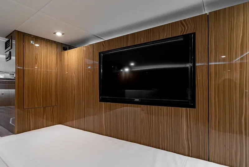 Slide: The Image of Cruisers 50 GLS 2026 - 61