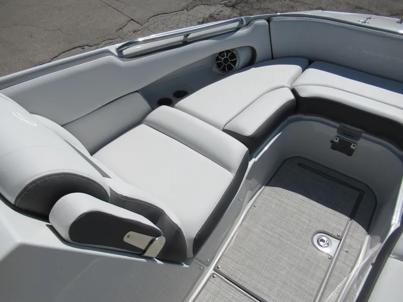 Slide: The Image of Crownline Boats E305 2022 - 12