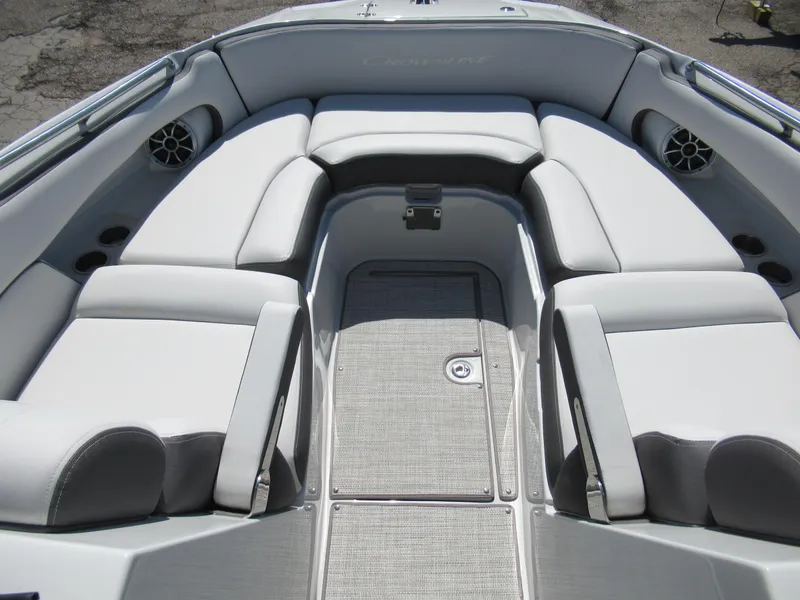 Slide: The Image of Crownline Boats E305 2022 - 13