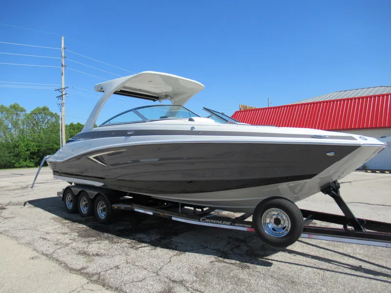 Slide: The Image of Crownline Boats E305 2022 - 16