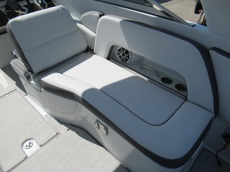 Slide: The Image of Crownline Boats E305 2022 - 23