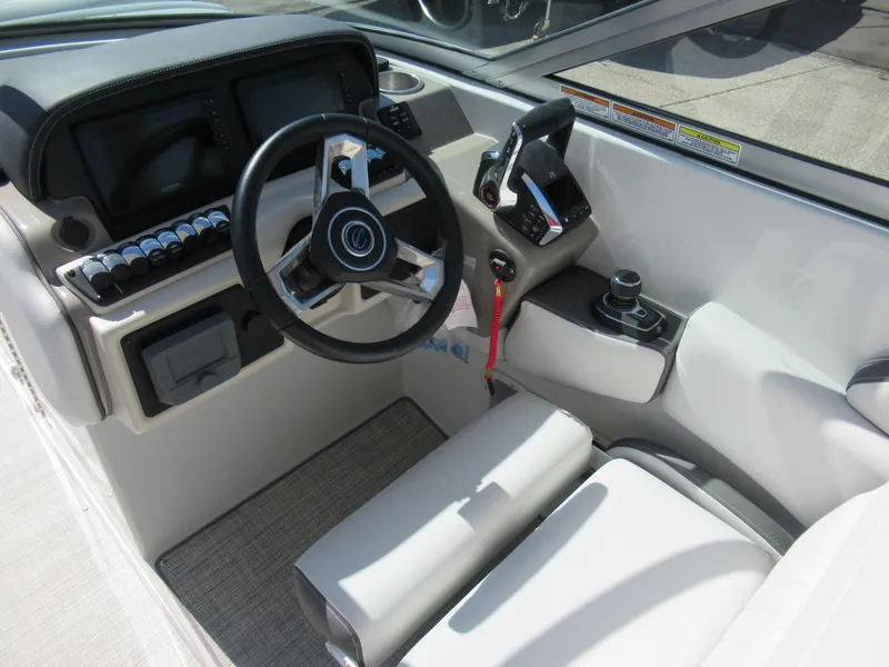 Slide: The Image of Crownline Boats E305 2022 - 25