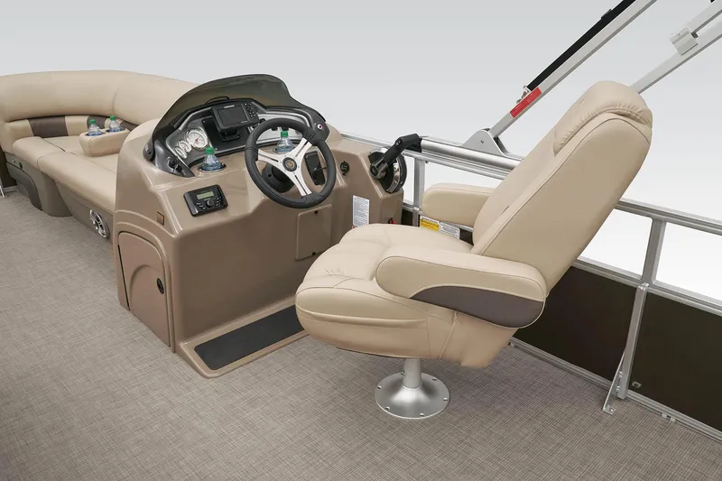 Slide: The Image of Sun Tracker SportFish 20 DLX 2023 - 24