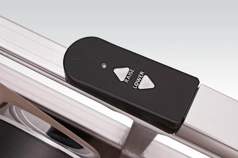 Slide: The Image of Sun Tracker SportFish 20 DLX 2023 - 36