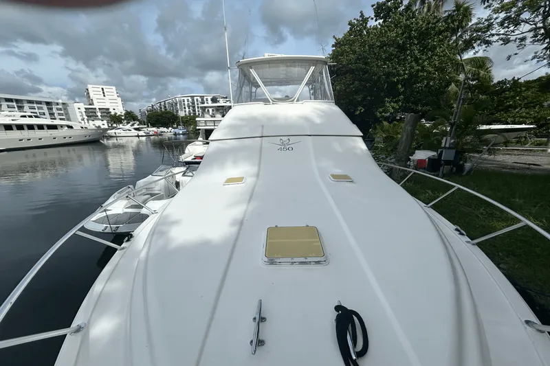 Slide: The Image of Bertram 45C 2008 - 16