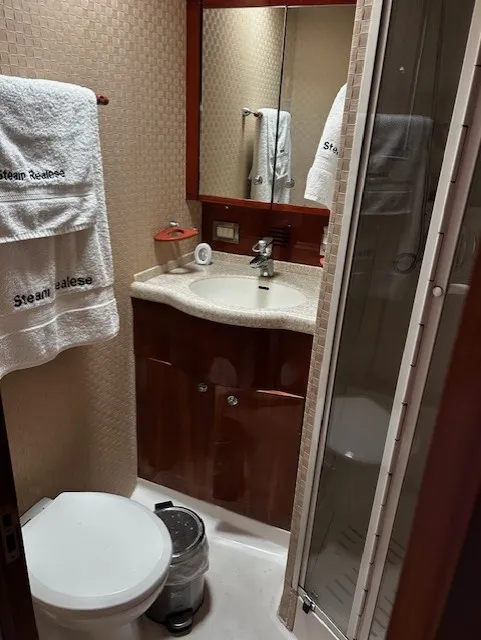 Slide: The Image of Bertram 45C 2008 - 55