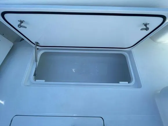 Slide: The Image of Mag Bay 43 Center Console 2027 - 88
