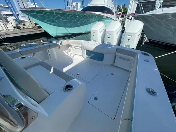 Slide: The Image of Mag Bay 43 Center Console 2027 - 86