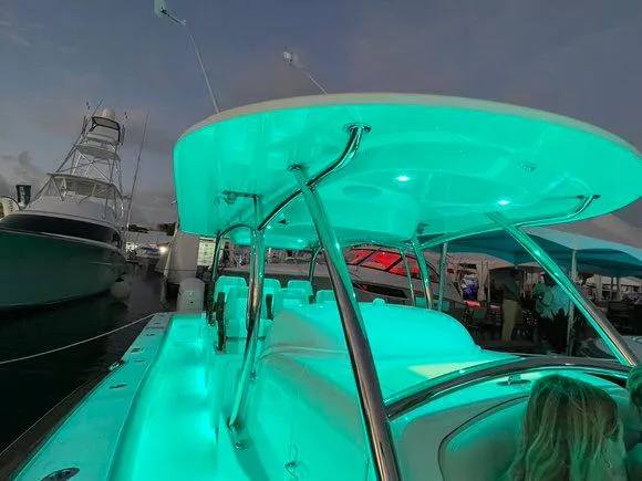 Slide: The Image of Mag Bay 43 Center Console 2027 - 66