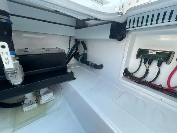 Slide: The Image of Mag Bay 43 Center Console 2027 - 80