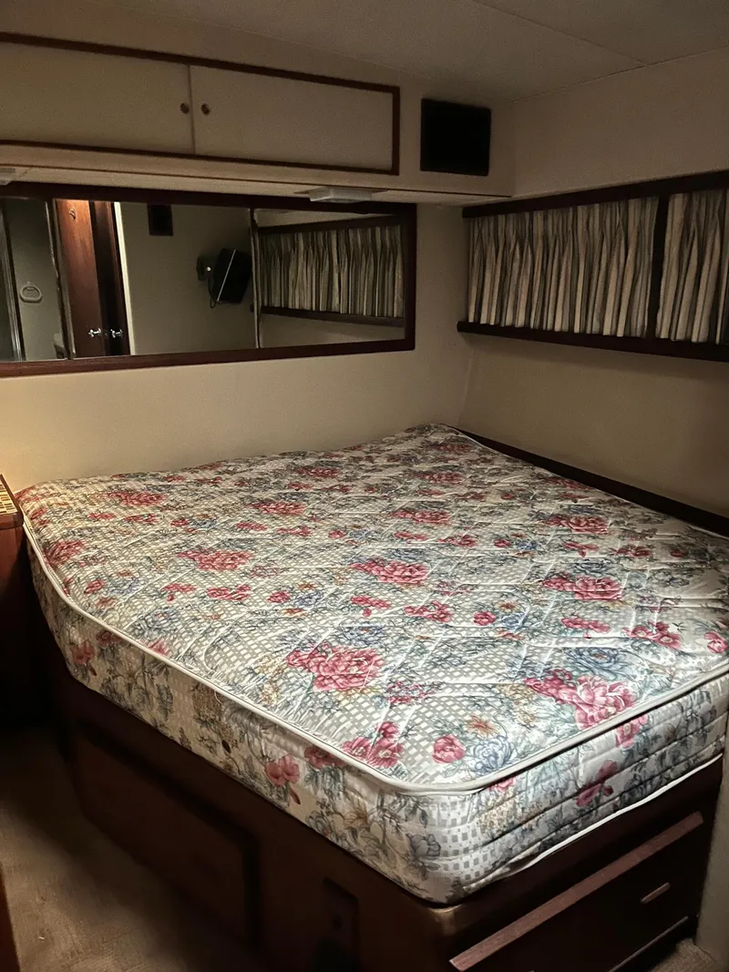 Slide: The Image of Bertram 54 1986 - 14