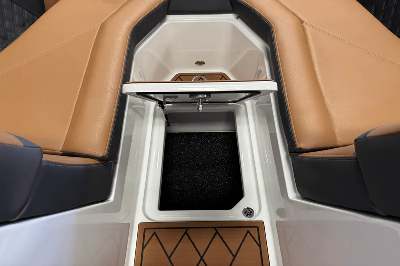 Slide: The Image of Cobalt R4 2026 - 70