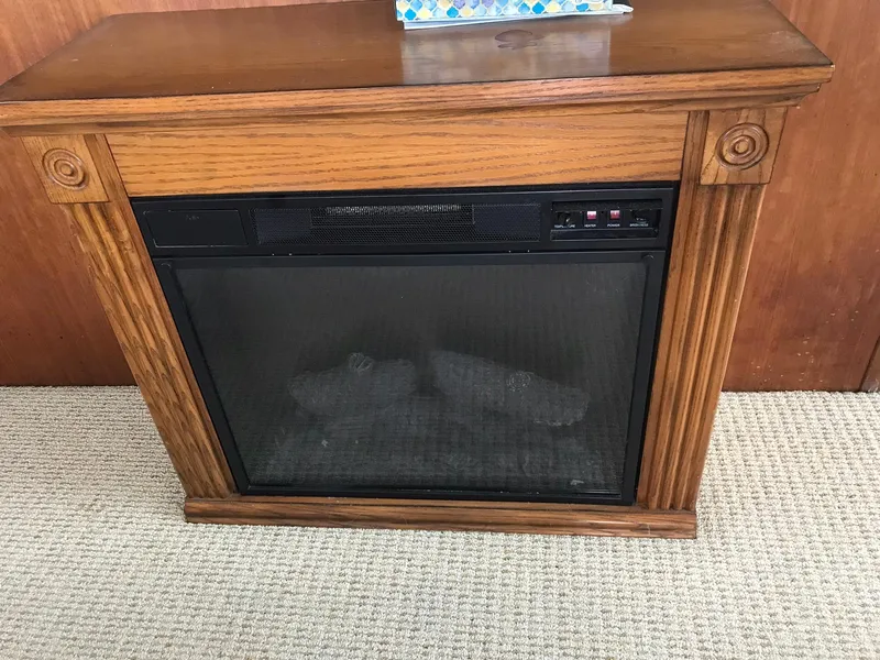 Slide: The Image of Hatteras 58 MY 1978 - 102