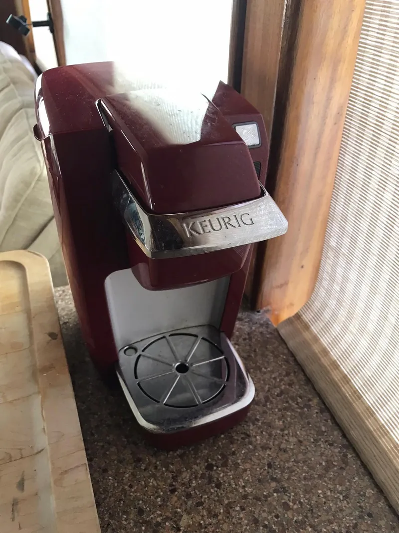 Slide: The Image of Hatteras 58 MY 1978 - 109