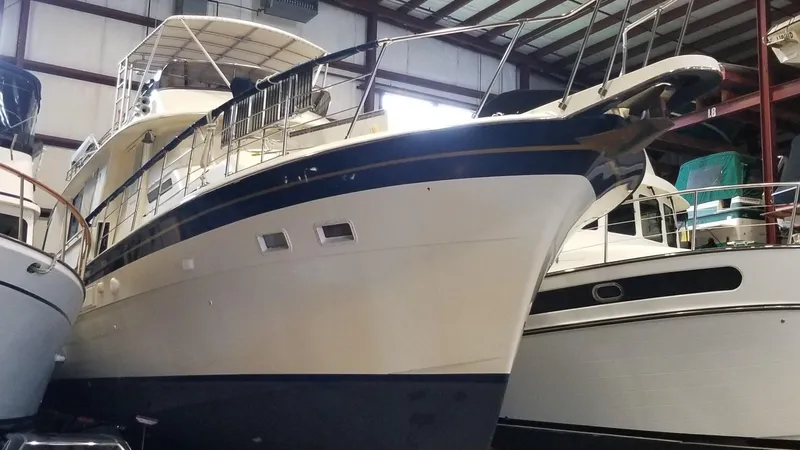 Slide: The Image of Hatteras 58 MY 1978 - 152