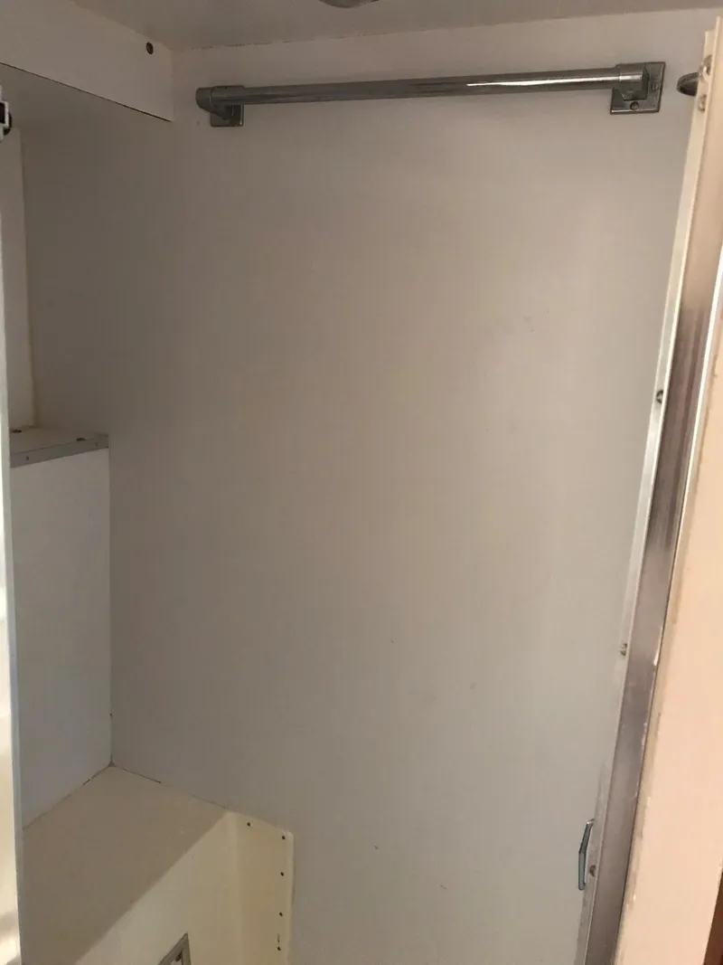 Slide: The Image of Hatteras 58 MY 1978 - 72