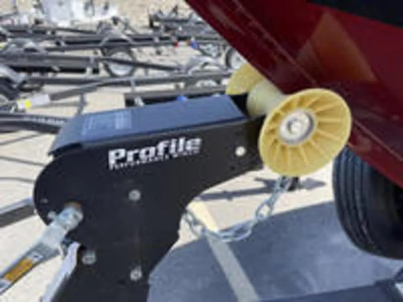 Slide: The Image of Close-up of 2022 Alumacraft Competitor 205 Sport boat trailer hitch. - 13