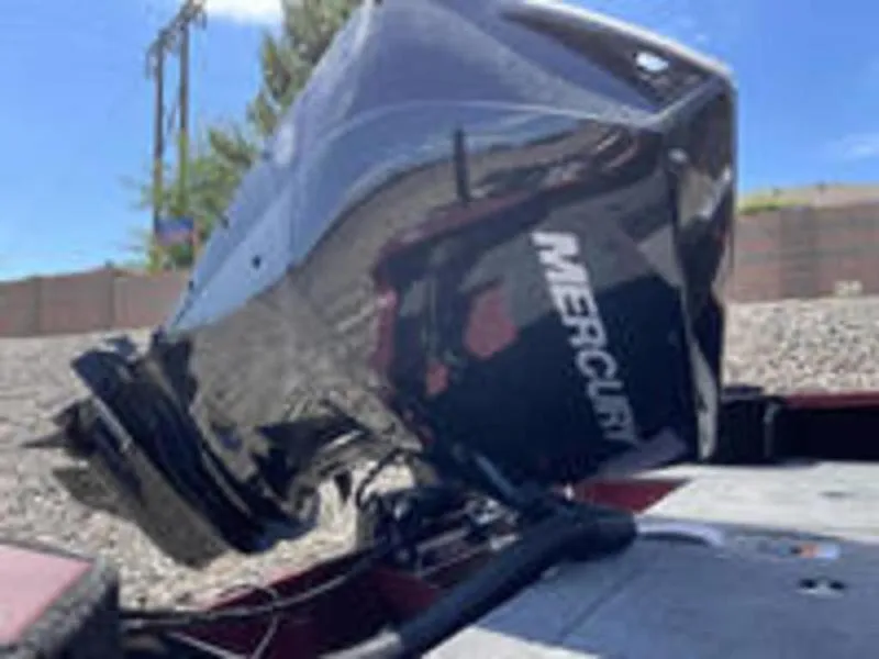 Slide: The Image of 2022 Alumacraft Competitor 205 Sport with Mercury outboard motor. - 8