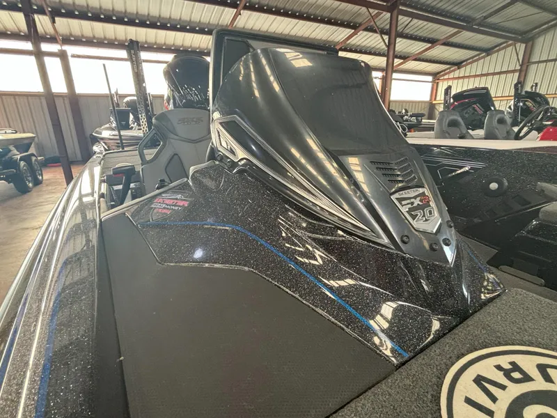 Slide: The Image of Skeeter FXR20 Select 2021 - 3