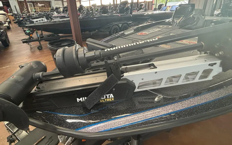 Slide: The Image of Skeeter FXR20 Select 2021 - 6