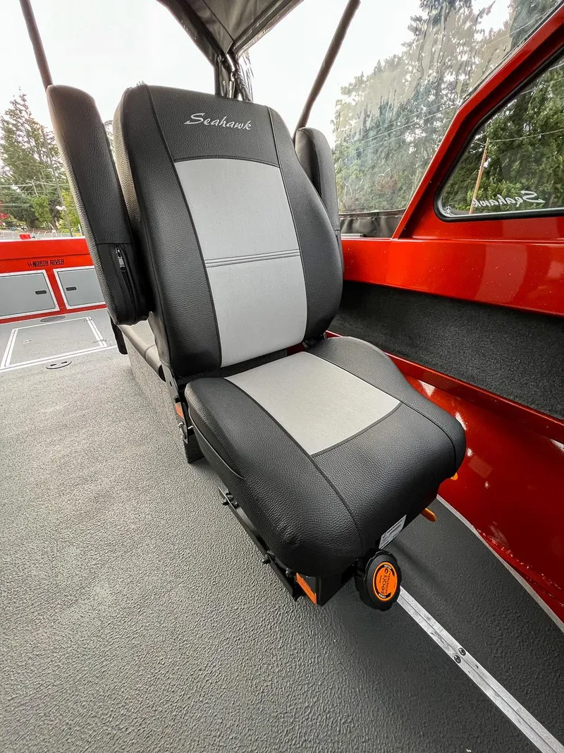 Slide: The Image of North River 23 SeaHawk 2026 - 12