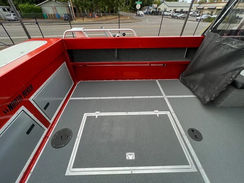 Slide: The Image of North River 23 SeaHawk 2026 - 15