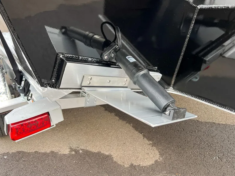 Slide: The Image of North River 23 SeaHawk 2026 - 20