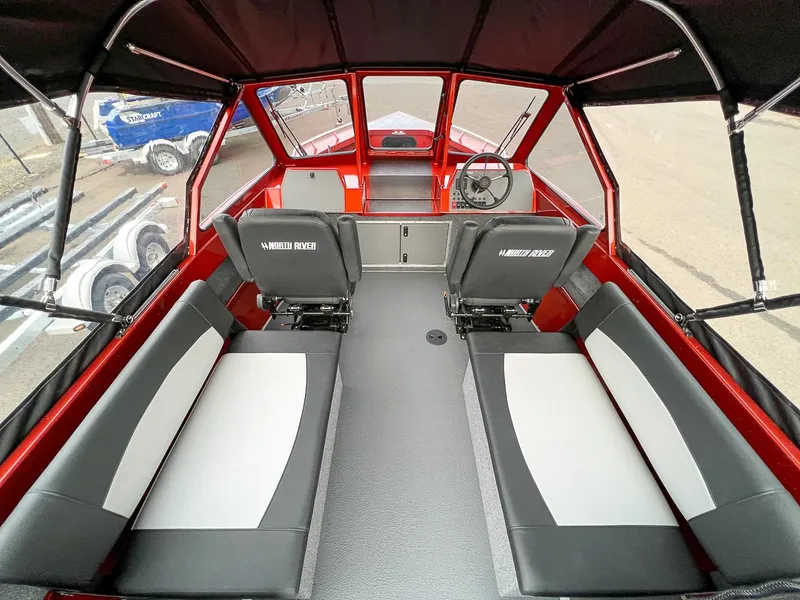 Slide: The Image of North River 23 SeaHawk 2026 - 7