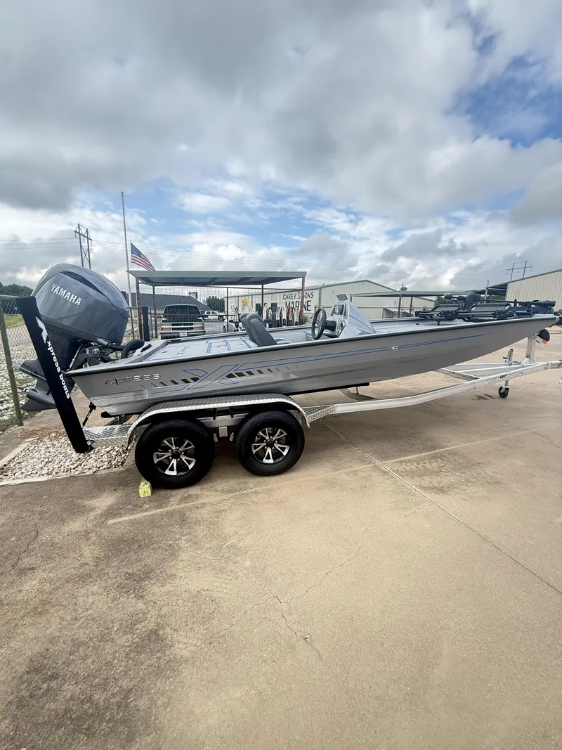 Slide: The Image of Xpress H20 CRAPPIE 2026 - 1