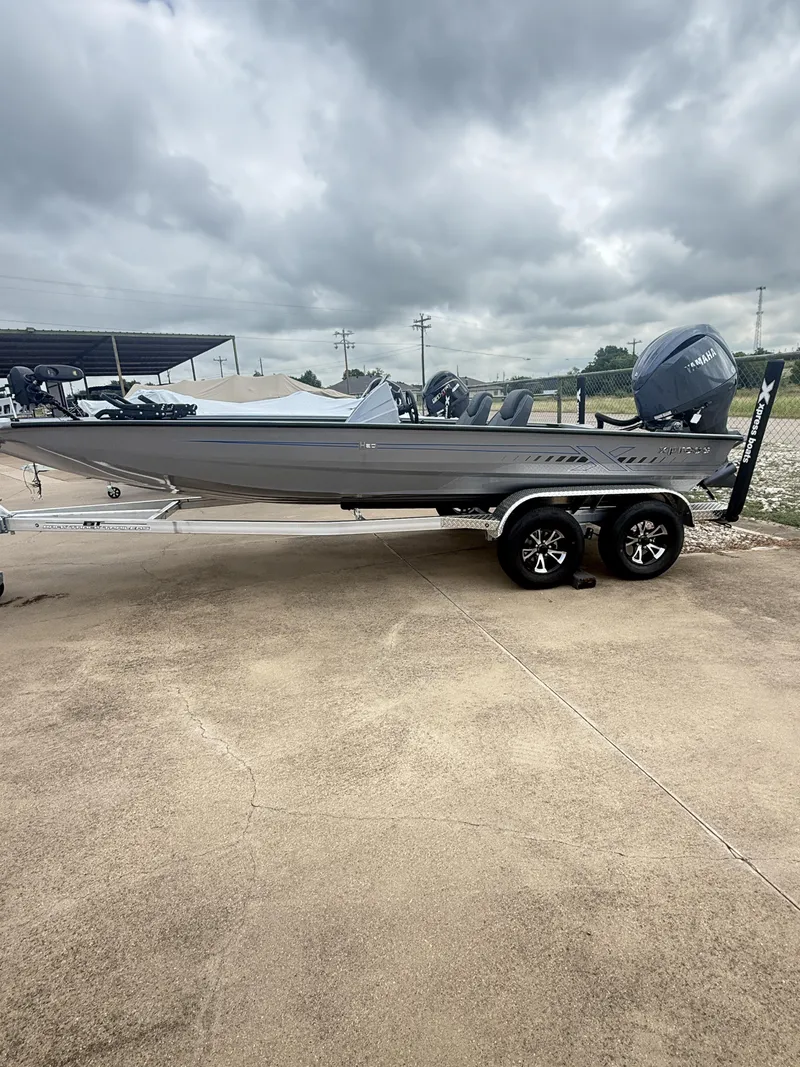 Slide: The Image of Xpress H20 CRAPPIE 2026 - 5