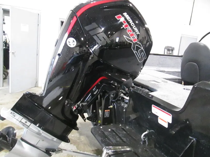 Slide: The Image of 2023 Tracker Pro Guide V-175 WT with Mercury Pro XS outboard motor. - 21