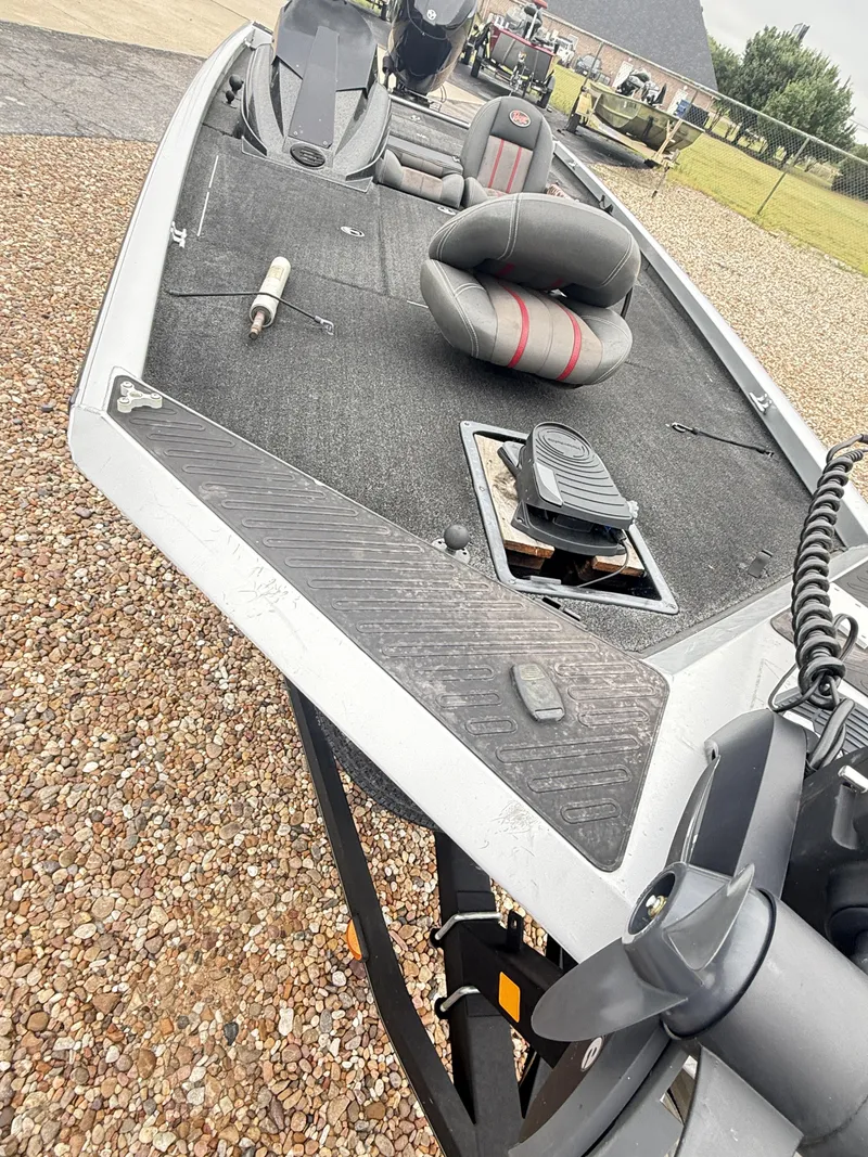 Slide: The Image of Ranger RT 188 PRO 2014 - 5