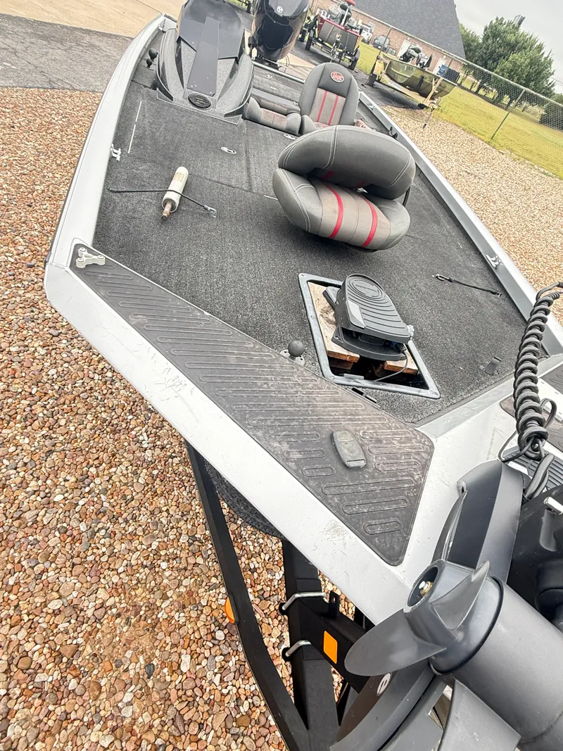 Slide: The Image of Ranger RT 188 PRO 2014 - 6