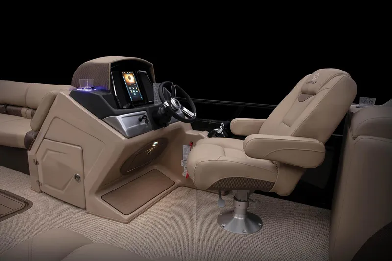 Slide: The Image of Regency 250 LE3 2023 - 31