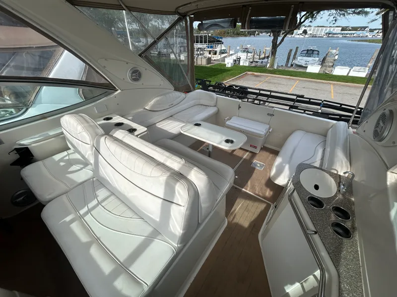 Slide: The Image of Maxum 3300 SCR 2000 - 19