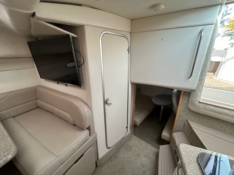 Slide: The Image of Maxum 3300 SCR 2000 - 52