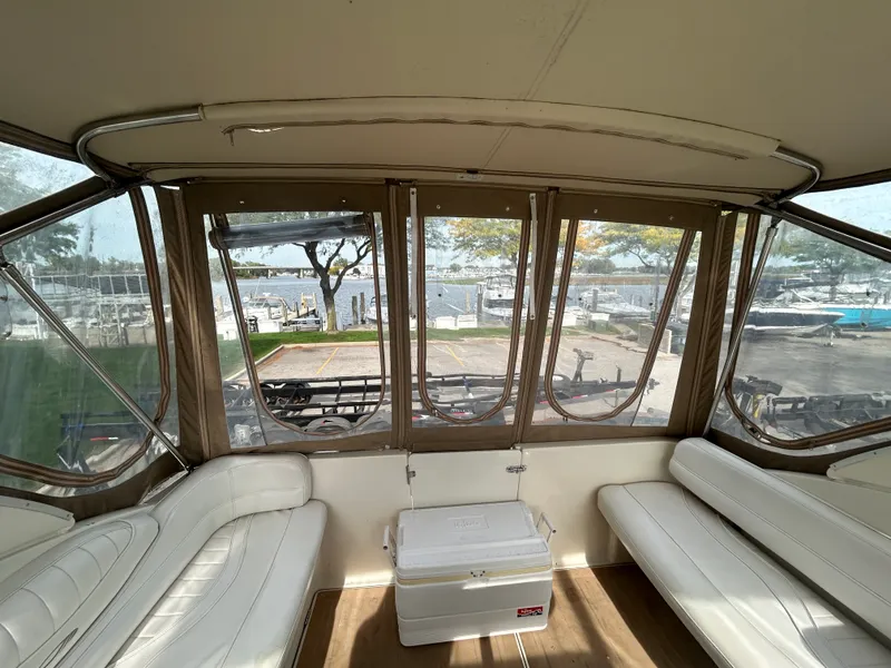 Slide: The Image of Maxum 3300 SCR 2000 - 8