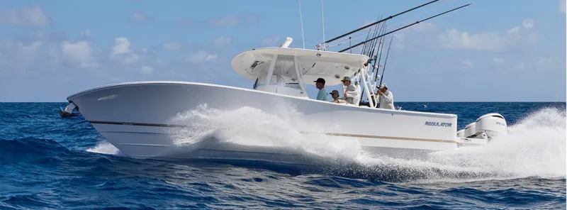 The Image of Regulator Marine 35 - 0