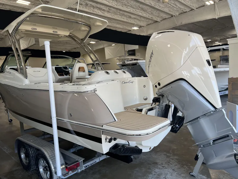 Slide: The Image of Chris-Craft Calypso 24 2023 - 4