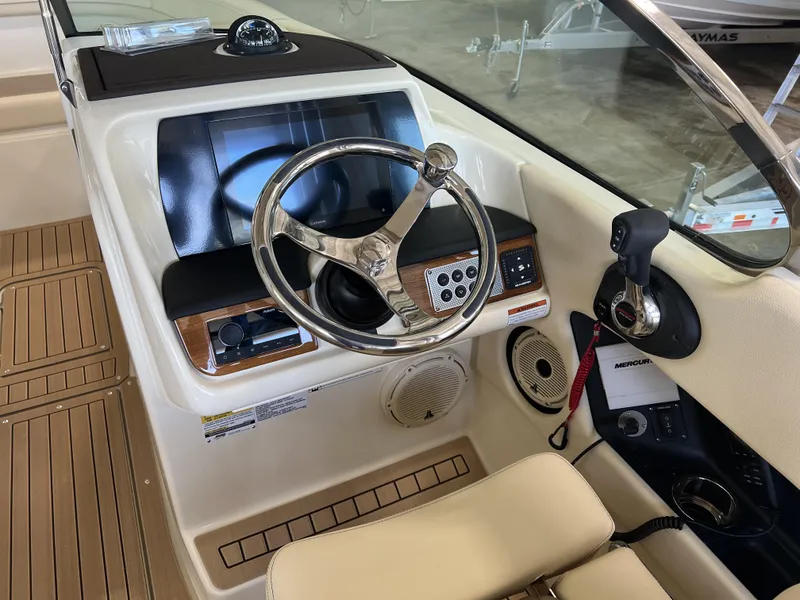 Slide: The Image of Chris-Craft Calypso 24 2023 - 6