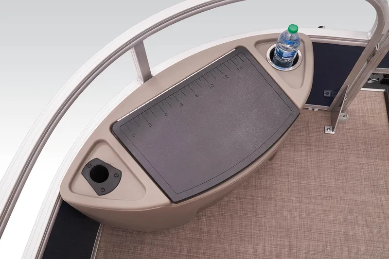 Slide: The Image of Sun Tracker Bass Buggy 18 DLX 2023 - 29