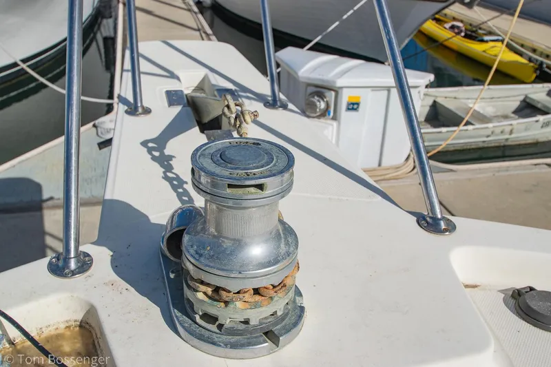 Slide: The Image of Chris-Craft Corinthian 1986 - 59