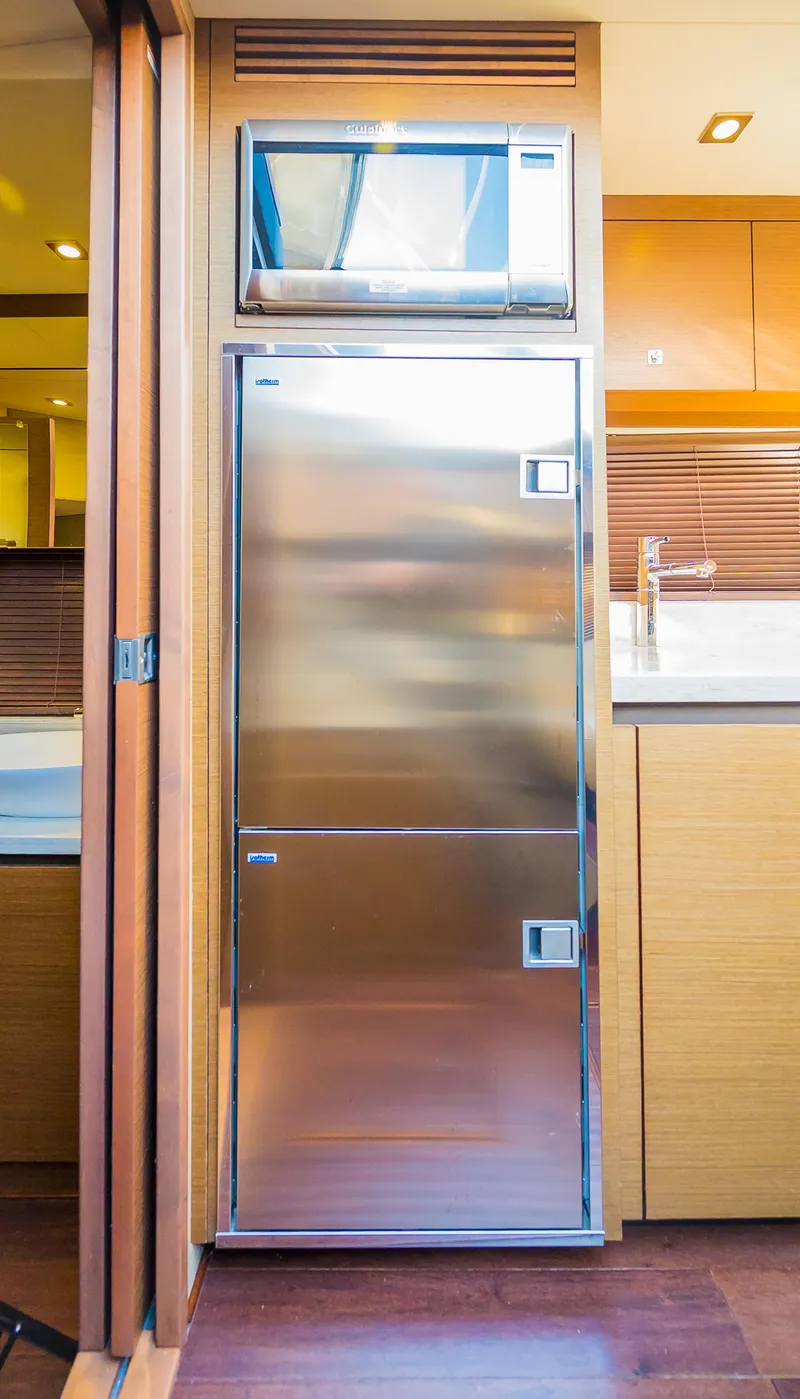 Slide: The Image of Sea Ray Sundancer 510 2015 - 65