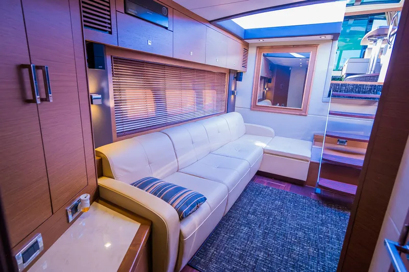 Slide: The Image of Sea Ray Sundancer 510 2015 - 69