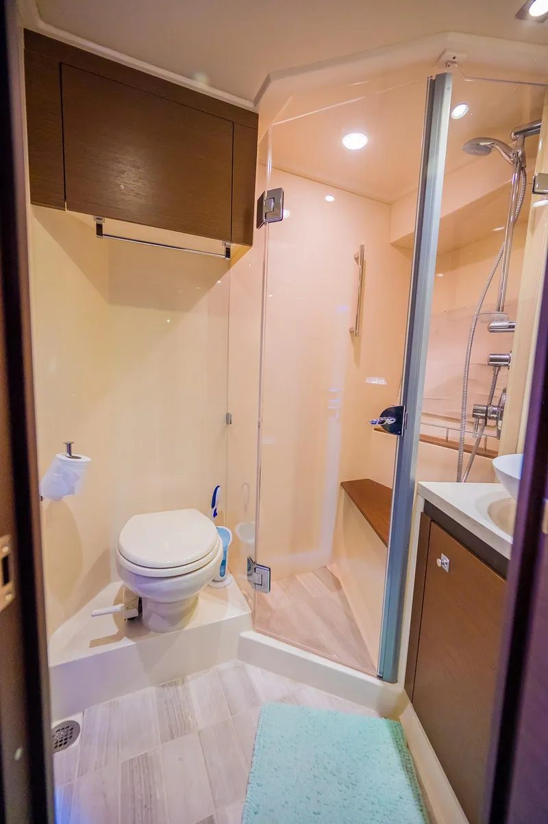 Slide: The Image of Sea Ray Sundancer 510 2015 - 85