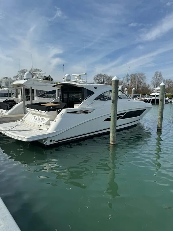 Slide: The Image of Sea Ray Sundancer 510 2015 - 91