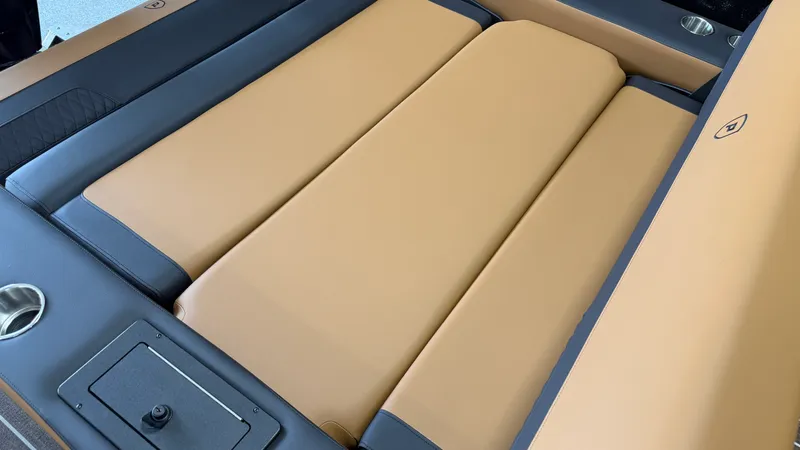 Slide: The Image of Premier 250SUNSATION 2027 - 60
