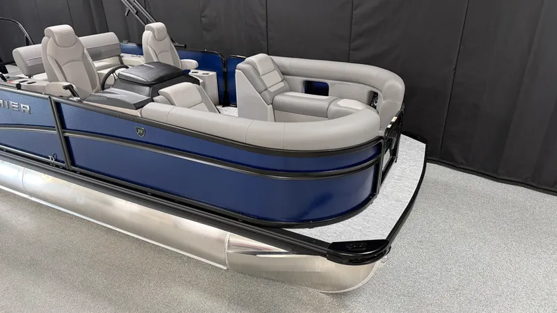Slide: The Image of Premier 210SUNSATION 2027 - 6